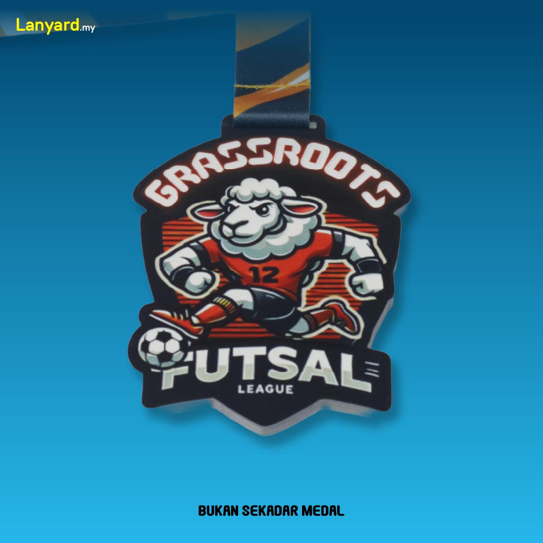 medal pic lanyard.my-15